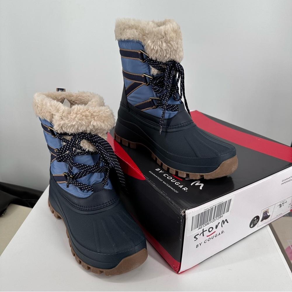 Cougar Fjord Waterproof Mid Winter Boots Fresno in Navy Blue size 8 New in Box